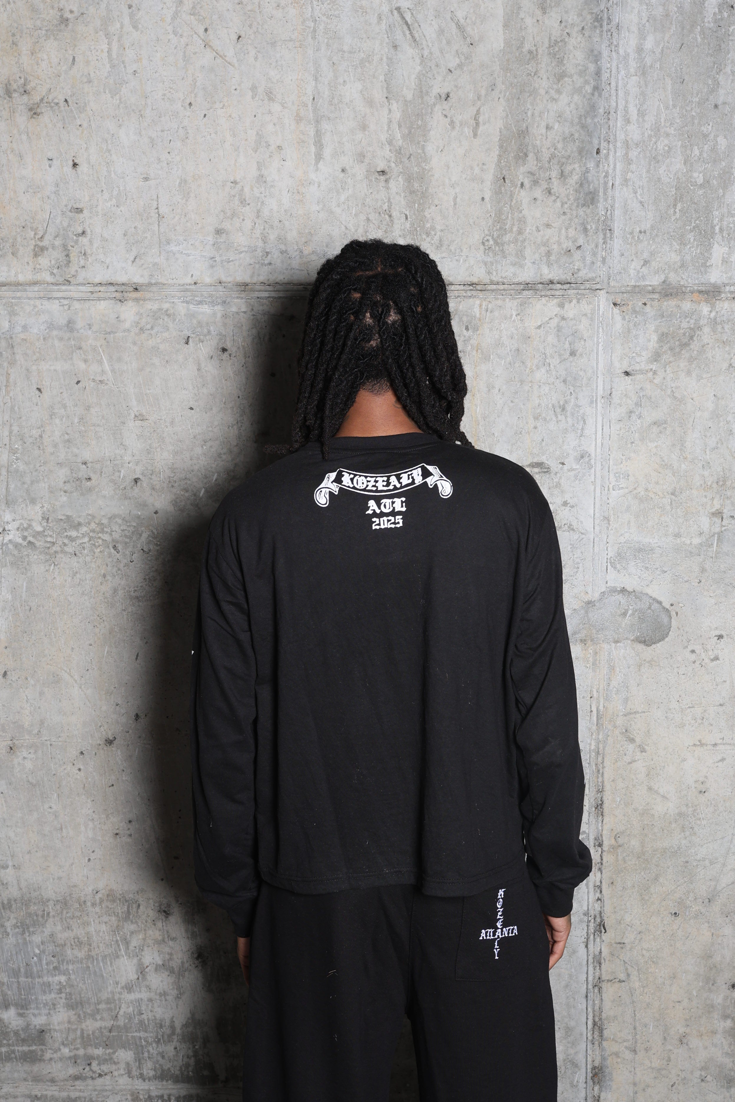 Classic Essential Long Sleeve Tee Black