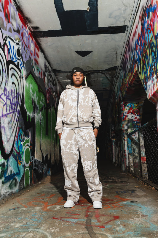 Signature Graffiti Sweatsuit Gray